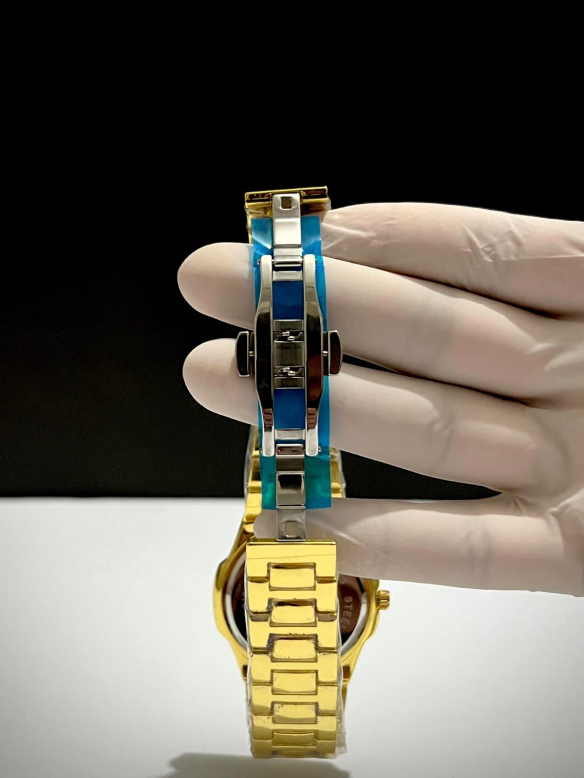 Patek Philippe - Golden Edition